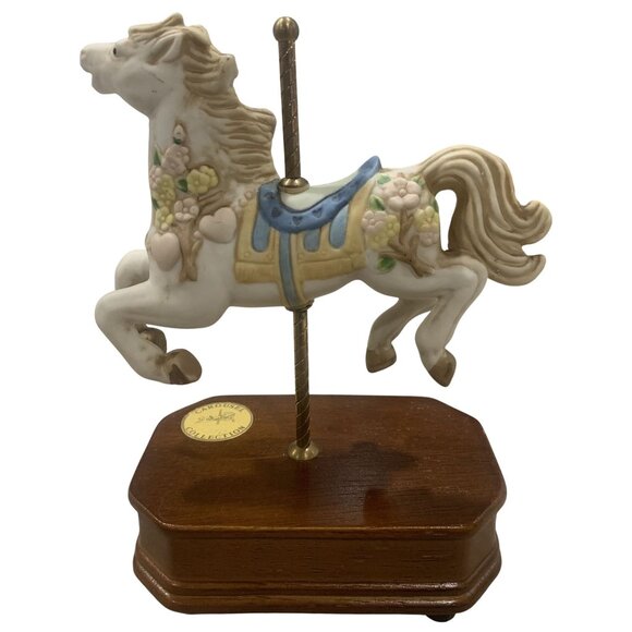 Vintage Memories Of Yesterday Carousel Horse By Mabel Lucie Attwell Music Box - Picture 2 of 7